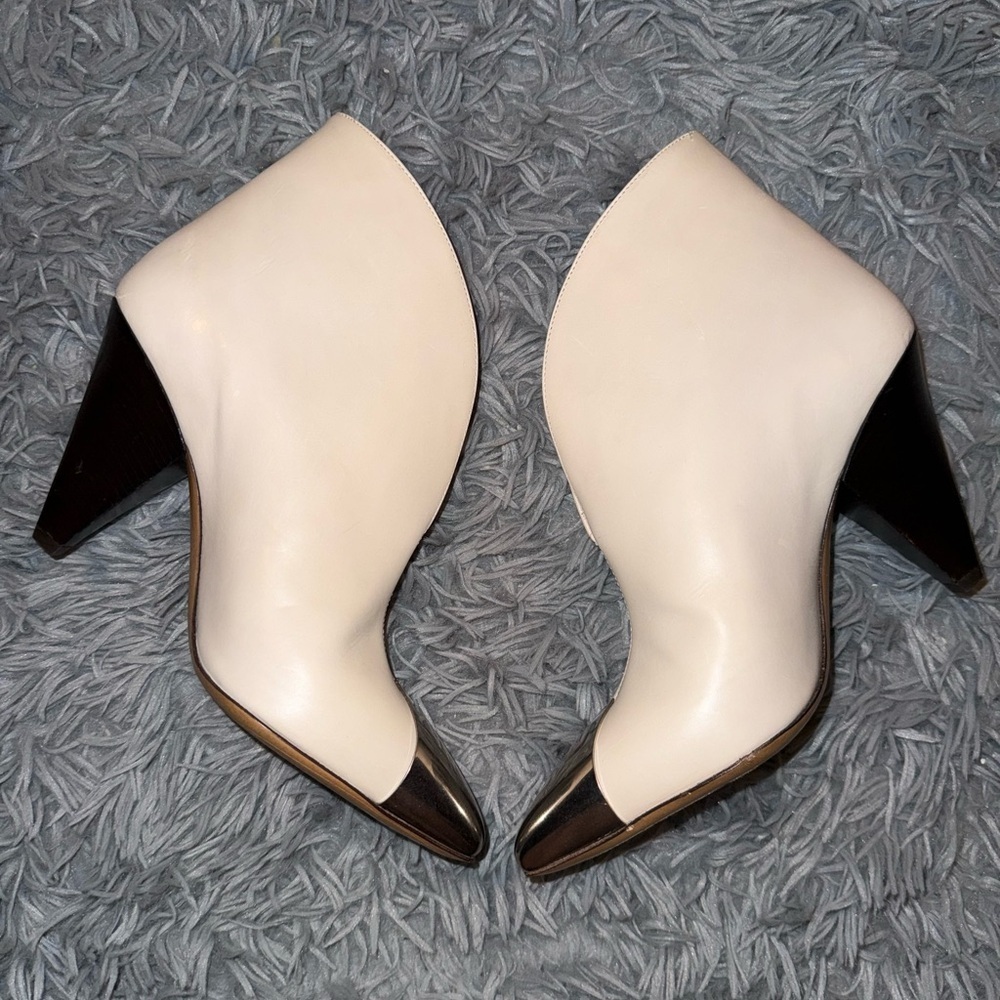 Isabel Marant Adsie Pointed cap toe Bootie - Picture 2 of 10